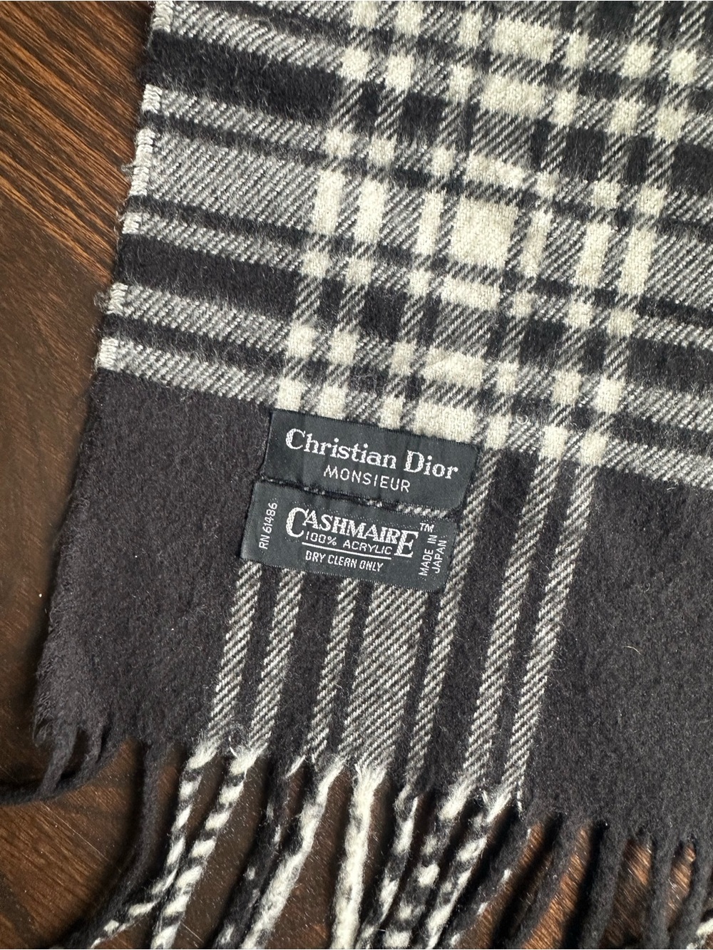 Vintage Christian Dior Monsieur Cashmaire 100% Acrylic Scarf with fringe - Picture 2 of 2
